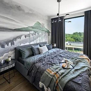 https://downtown-apartments-tarasy-batyku.sopothotels.com
